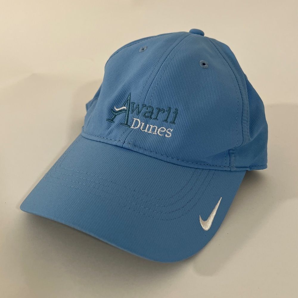 Nike Periwinkle Golf Hat Embroidered Awarii Dunes Logo Nebraska Country Club